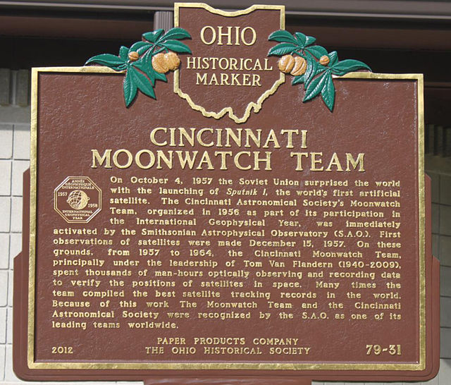 Datei:Cincinnati Moonwatch Team sign.jpg