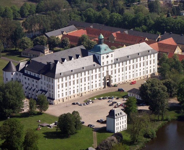 Datei:Schloss Gottorf - Foto Wolfgang Pehlemann.jpg