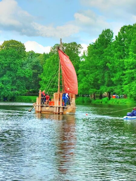 Datei:Bild 02 11 06 2025.jpg